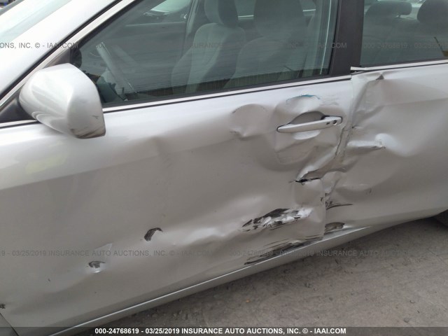 4T1BE46K19U354489 - 2009 TOYOTA CAMRY SE/LE/XLE SILVER photo 6