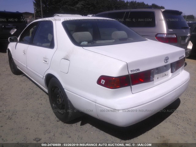 4T1BG22K6YU927955 - 2000 TOYOTA CAMRY CE/LE/XLE 白色 照片 3