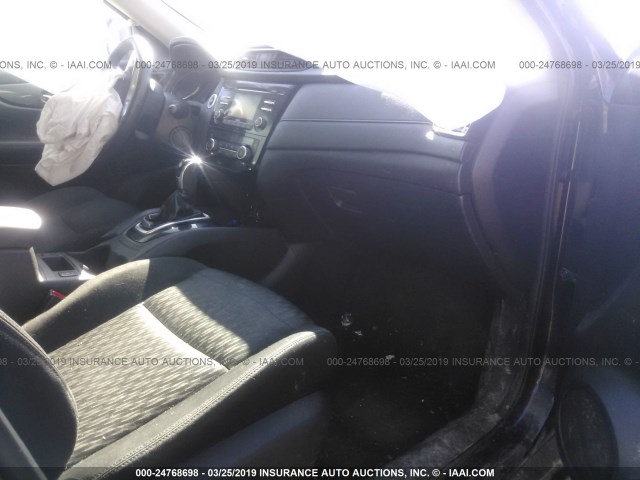 KNMAT2MV6HP531204 - 2017 NISSAN ROGUE S/SV BLACK photo 5