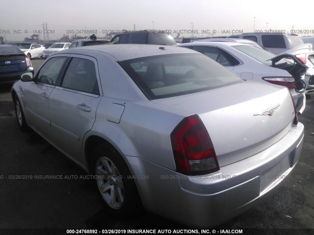 2C3LA43R66H327250 - 2006 CHRYSLER 300 SILVER photo 3