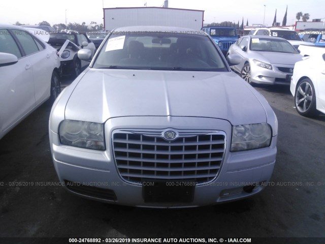 2C3LA43R66H327250 - 2006 CHRYSLER 300 SILVER photo 6