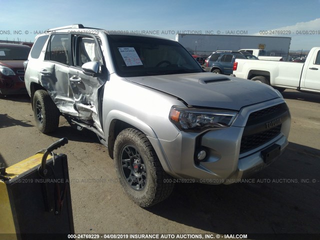 JTEBU5JR5H5445741 - 2017 TOYOTA 4RUNNER SR5 PREM/LTDL/TRAIL/TRD SILVER photo 1