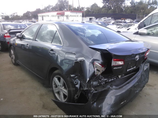 4T1BF1FK5CU046762 - 2012 TOYOTA CAMRY SE/LE/XLE GRAY photo 3