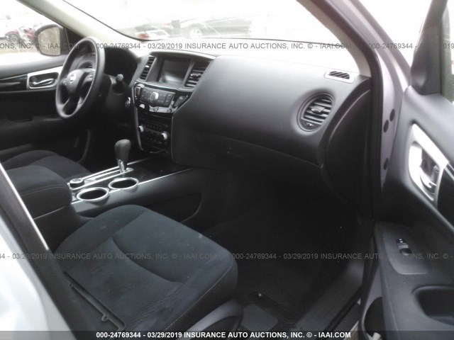 5N1AR2MM0FC690578 - 2015 NISSAN PATHFINDER S/SV/SL/PLATINUM SILVER photo 5