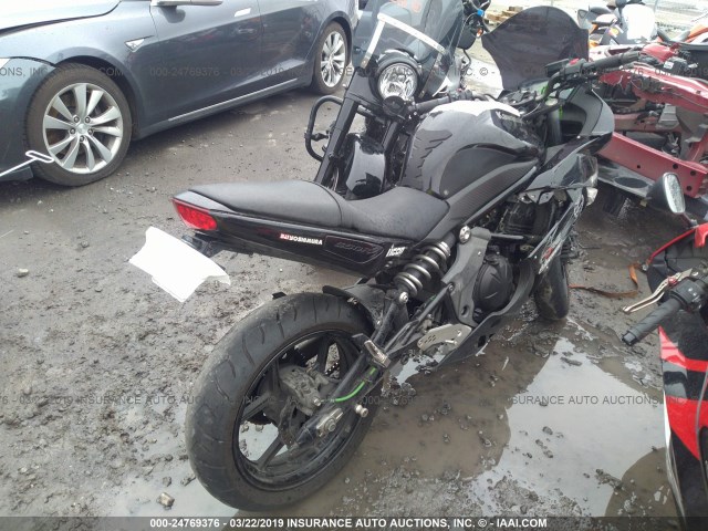 JKAEXEC15BDA72744 - 2011 KAWASAKI EX650 C 黑色 照片 4