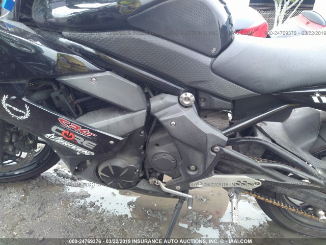 JKAEXEC15BDA72744 - 2011 KAWASAKI EX650 C 黑色 照片 9
