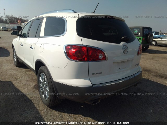 5GAKRCED7BJ412197 - 2011 BUICK ENCLAVE CXL WHITE photo 3