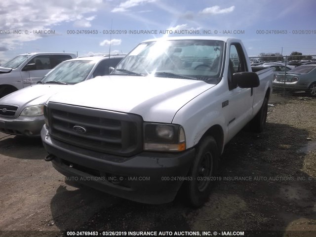 1FDSF30F62ED70559 - 2002 FORD F350 SRW SUPER DUTY WHITE photo 2