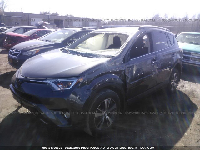 JTMRFREVXHJ711967 - 2017 TOYOTA RAV4 XLE GRAY photo 2