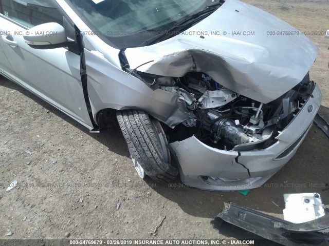 1FADP3K21JL217897 - 2018 FORD FOCUS SE SILVER photo 6