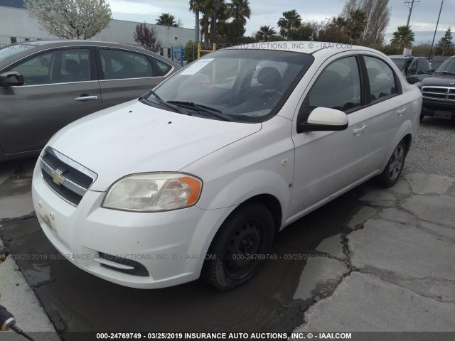 KL1TD56677B054489 - 2007 CHEVROLET AVEO LS WHITE photo 2