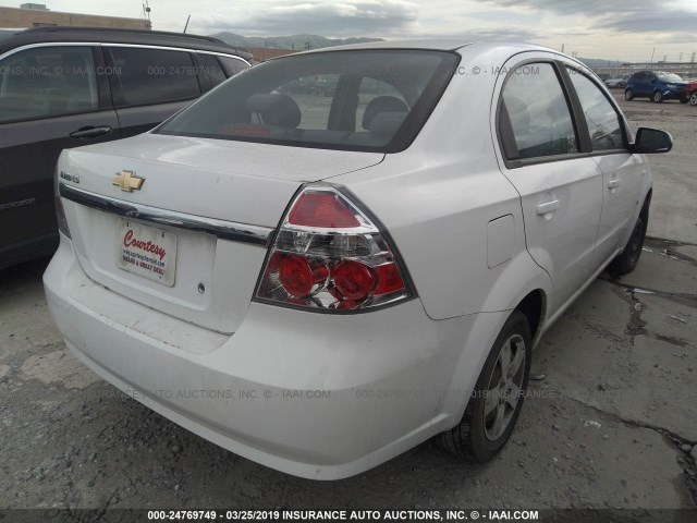 KL1TD56677B054489 - 2007 CHEVROLET AVEO LS WHITE photo 4