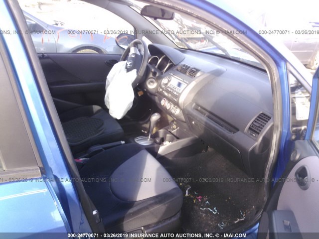 JHMGD38618S029535 - 2008 HONDA FIT SPORT BLUE photo 5