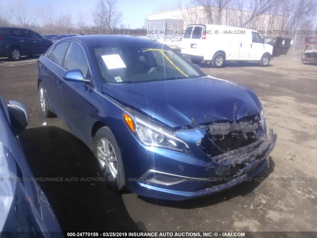 5NPE24AF2HH515834 - 2017 HYUNDAI SONATA SE BLUE photo 1