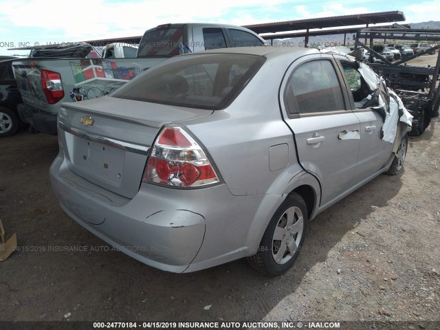 KL1TD5DE3AB045158 - 2010 CHEVROLET AVEO LS/LT Gümüş foto 4