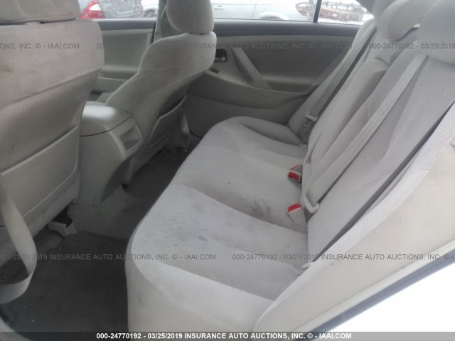 4T1BK3EK1AU605424 - 2010 TOYOTA CAMRY SE/LE/XLE WHITE photo 8