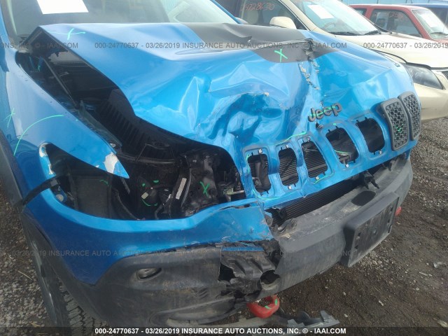 1C4PJMBN2KD182811 - 2019 JEEP CHEROKEE TRAILHAWK 蓝色 照片 6