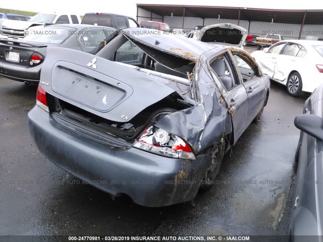 JA3AJ26E35U030396 - 2005 MITSUBISHI LANCER ES GRAY photo 4