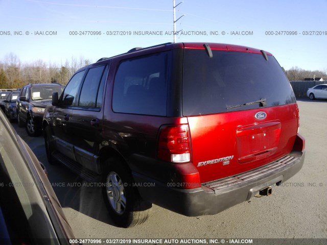 1FMPU16W94LA01233 - 2004 FORD EXPEDITION XLT RED photo 3