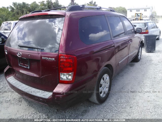 KNDMC233176038595 - 2007 HYUNDAI ENTOURAGE GLS/SE/LIMITED RED photo 4