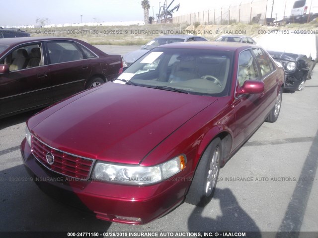 1G6KY54983U246883 - 2003 CADILLAC SEVILLE STS RED photo 2