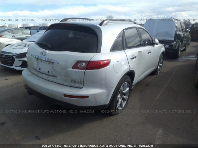 JNRAS08W04X200171 - 2004 INFINITI FX35 WHITE photo 4