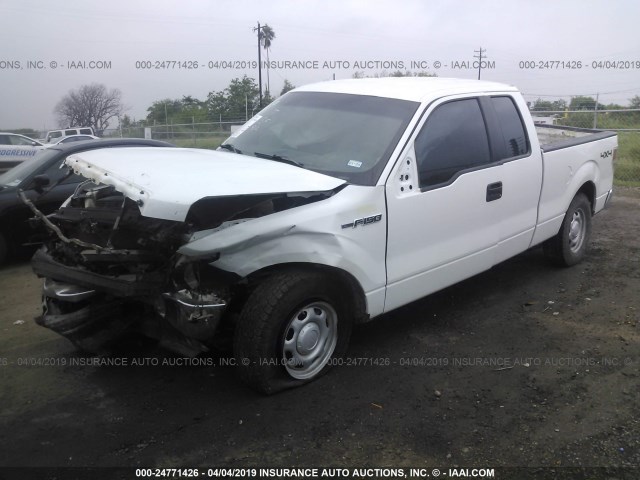 1FTFX1EF6DKF27611 - 2013 FORD F150 SUPER CAB WHITE photo 2