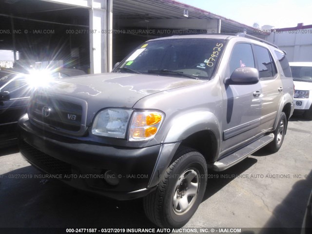 5TDZT34AX2S079325 - 2002 TOYOTA SEQUOIA SR5 GRAY photo 2