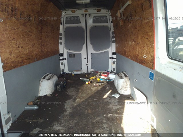 WDRPE8CC7B5565601 - 2011 FREIGHTLINER SPRINTER WHITE photo 8