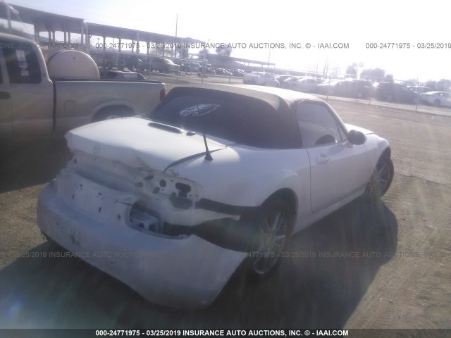 JM1NC2JF3D0232769 - 2013 MAZDA MX-5 MIATA SPORT WHITE photo 4