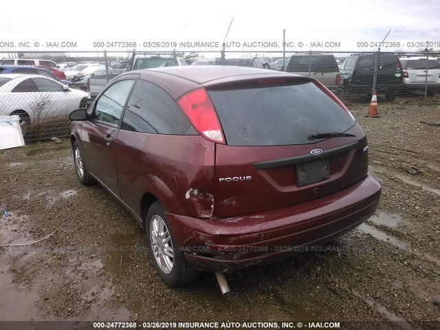 1FAFP31NX6W237804 - 2006 FORD FOCUS ZX3 RED photo 3