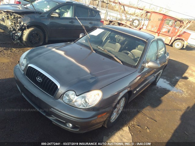 KMHWF35H84A965919 - 2004 HYUNDAI SONATA GLS/LX GRAY photo 2