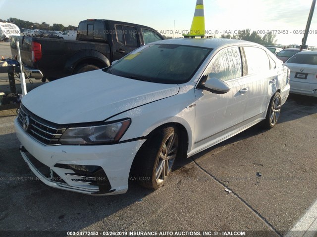 1VWDT7A34HC083840 - 2017 VOLKSWAGEN PASSAT R-LINE WHITE photo 2