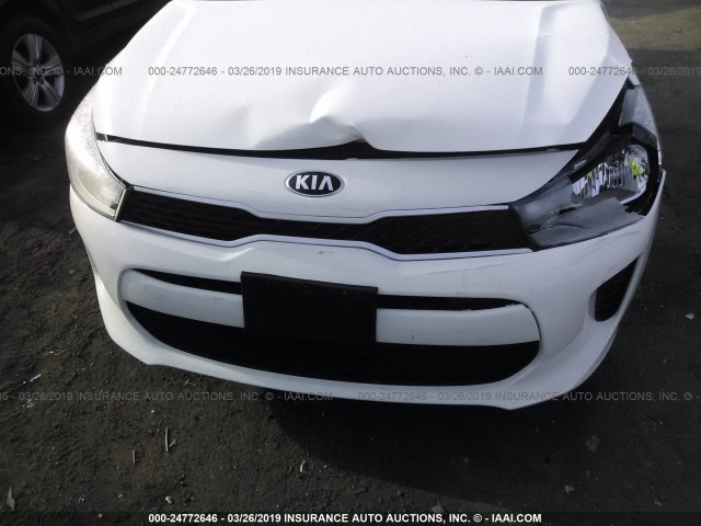 3KPA24AB5KE205734 - 2019 KIA RIO S WHITE photo 6