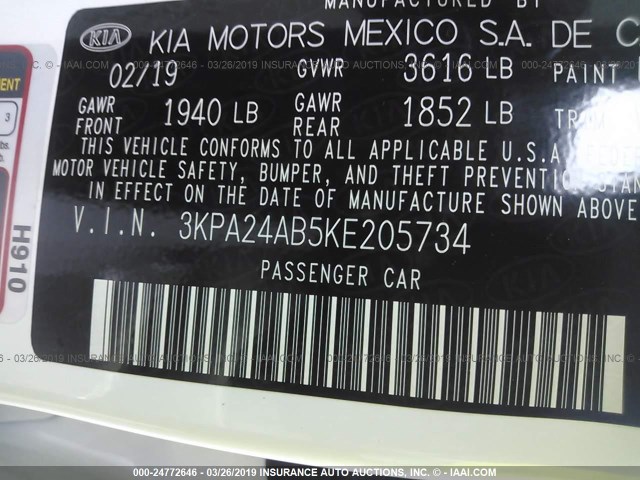 3KPA24AB5KE205734 - 2019 KIA RIO S WHITE photo 9