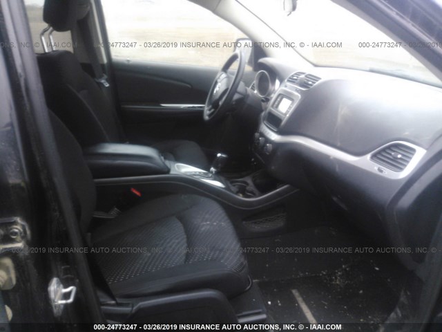 3D4PG1FG2BT520598 - 2011 DODGE JOURNEY MAINSTREET BLACK photo 5