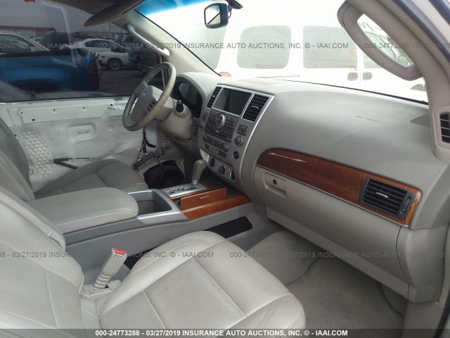 5N3AA08D28N911134 - 2008 INFINITI QX56 WHITE photo 5