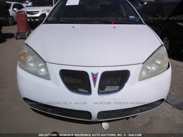 1G2ZG57B284200541 - 2008 PONTIAC G6 SE WHITE photo 6