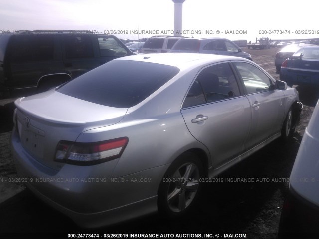 4T1BF3EK1AU113402 - 2010 TOYOTA CAMRY SE/LE/XLE SILVER photo 4