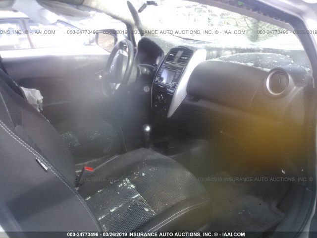 3N1CE2CP3GL372726 - 2016 NISSAN VERSA NOTE S/S PLUS/SV/SL/SR SILVER photo 5