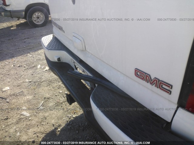 1GKFK66U52J255553 - 2002 GMC DENALI XL K1500 WHITE photo 6