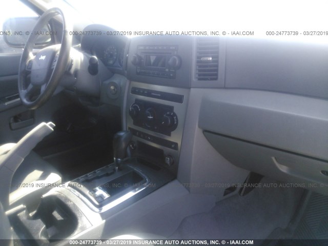 1J8HR48N25C711293 - 2005 JEEP GRAND CHEROKEE LAREDO/COLUMBIA/FREEDOM 黑色 照片 5