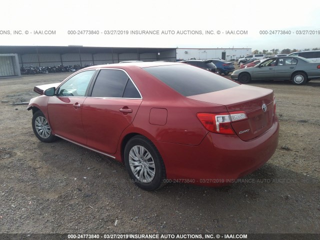 4T1BF1FK7CU583911 - 2012 TOYOTA CAMRY SE/LE/XLE RED photo 3