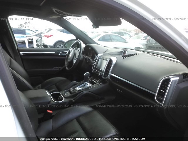 WP1AB2A29ELA58476 - 2014 PORSCHE CAYENNE S WHITE photo 5