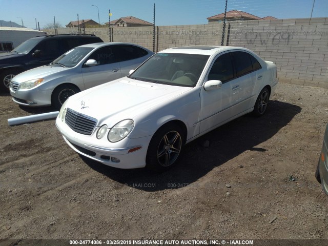 WDBUF65JX3A207416 - 2003 MERCEDES-BENZ E 320 WHITE photo 2