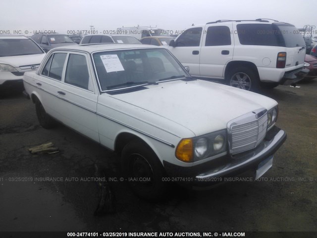 WDBAB23A6CB352229 - 1982 MERCEDES-BENZ 240 D WHITE photo 1