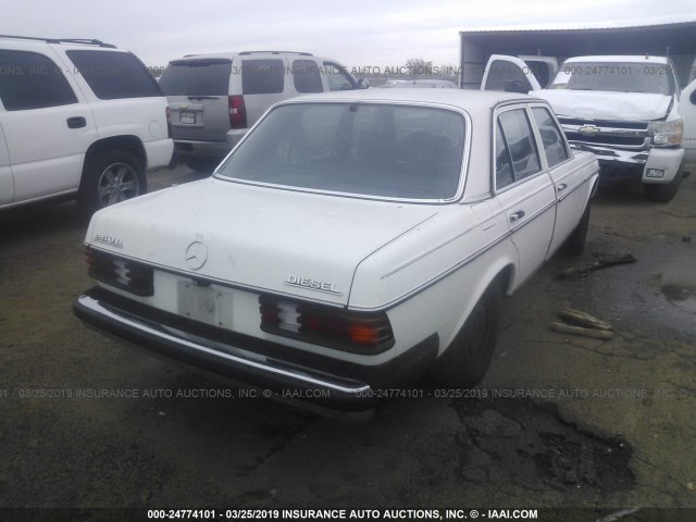 WDBAB23A6CB352229 - 1982 MERCEDES-BENZ 240 D WHITE photo 4