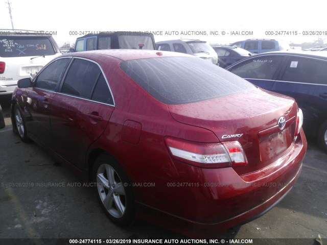 4T1BF3EK6AU506487 - 2010 TOYOTA CAMRY SE/LE/XLE RED photo 3