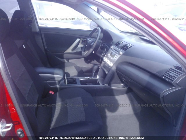 4T1BF3EK6AU506487 - 2010 TOYOTA CAMRY SE/LE/XLE RED photo 5