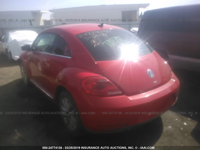 3VWJL7AT5DM684539 - 2013 VOLKSWAGEN BEETLE RED photo 3